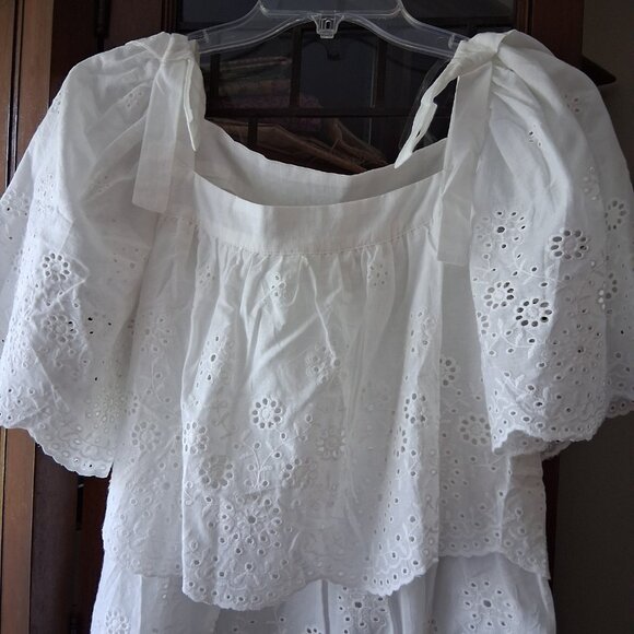 Hayden White Eyelet Ruffle Cotton Blouse Top SZ S NWOT B14 - Picture 2 of 9